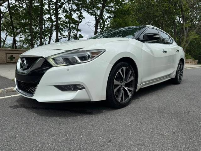 2017 Nissan Maxima SL FWD photo