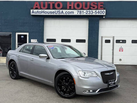 2017 Chrysler 300 300C AWD photo