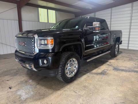2017 GMC Sierra 2500HD Denali 4WD photo