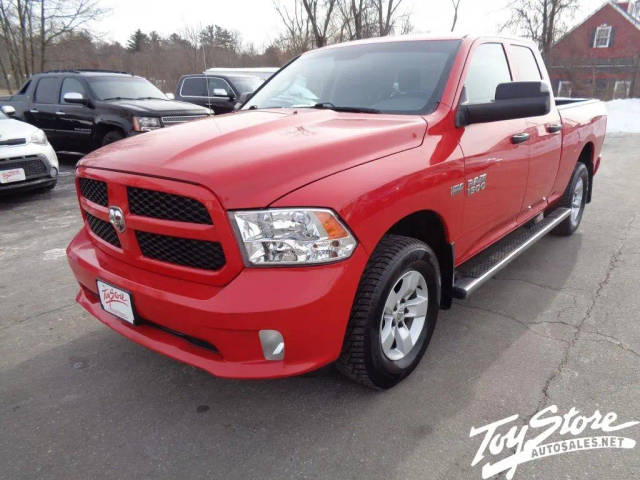 2017 Ram 1500 Express 4WD photo