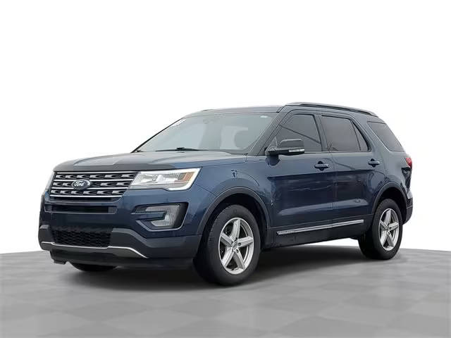 2017 Ford Explorer XLT 4WD photo