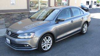 2017 Volkswagen Jetta 1.8T SEL FWD photo