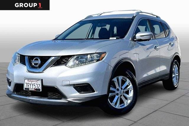 2016 Nissan Rogue SV FWD photo