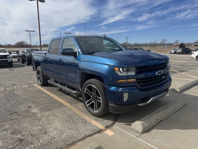 2017 Chevrolet Silverado 1500 LT 4WD photo