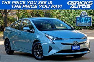 2017 Toyota Prius Two FWD photo