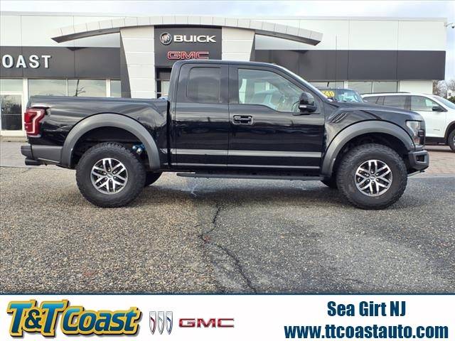 2018 Ford F-150 Raptor 4WD photo