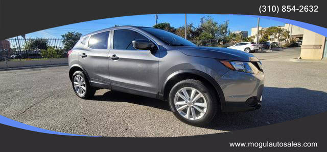 2017 Nissan Rogue Sport S FWD photo