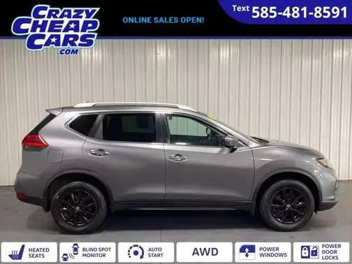 2017 Nissan Rogue SV AWD photo