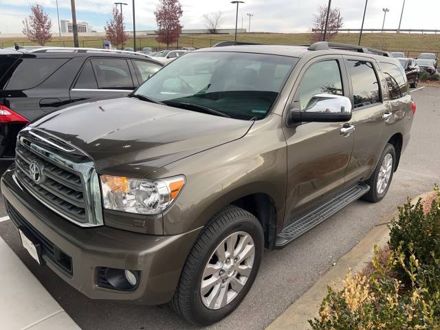 2017 Toyota Sequoia Platinum 4WD photo