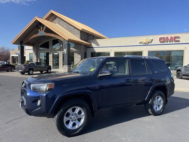 2017 Toyota 4Runner SR5 4WD photo