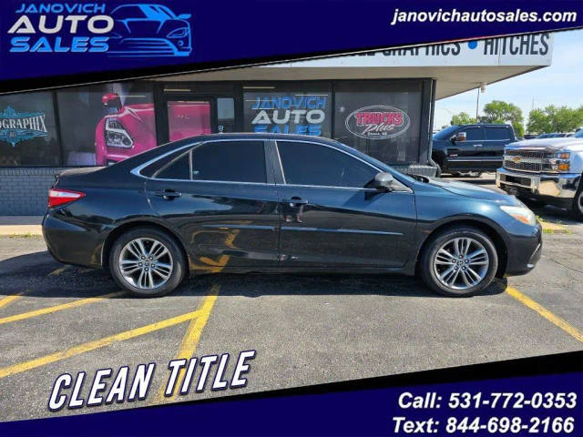 2015 Toyota Camry SE FWD photo