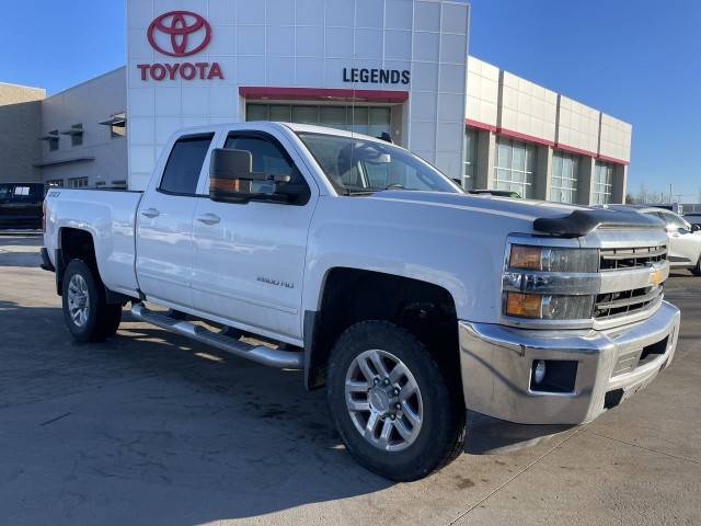 2018 Chevrolet Silverado 2500HD LT 4WD photo