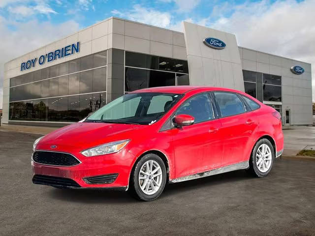 2017 Ford Focus SE FWD photo