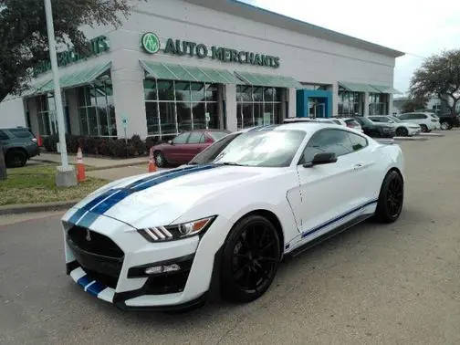 2017 Ford Mustang Shelby GT350 RWD photo