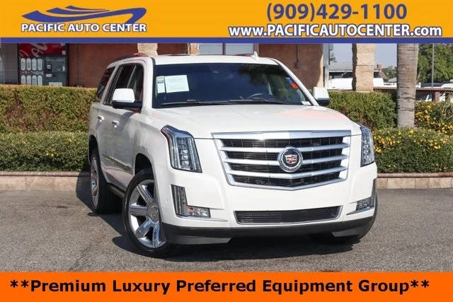 2017 Cadillac Escalade Premium Luxury 4WD photo