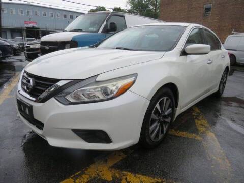 2017 Nissan Altima 2.5 SV FWD photo