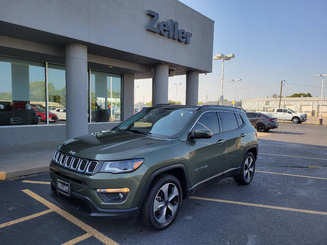 2018 Jeep Compass Latitude FWD photo