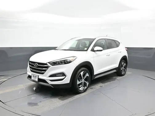 2017 Hyundai Tucson Sport AWD photo