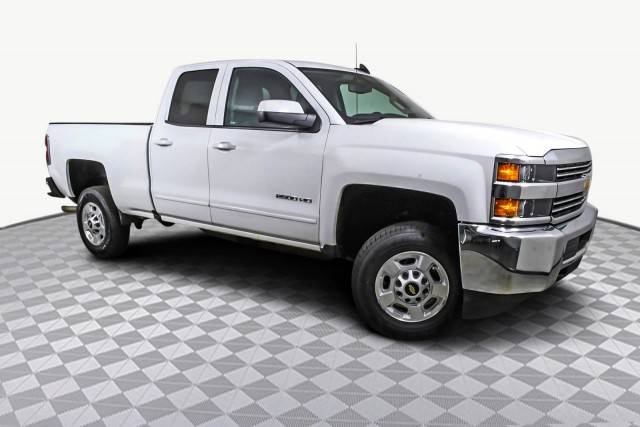 2018 Chevrolet Silverado 2500HD LT 4WD photo