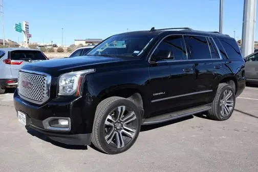 2017 GMC Yukon Denali RWD photo