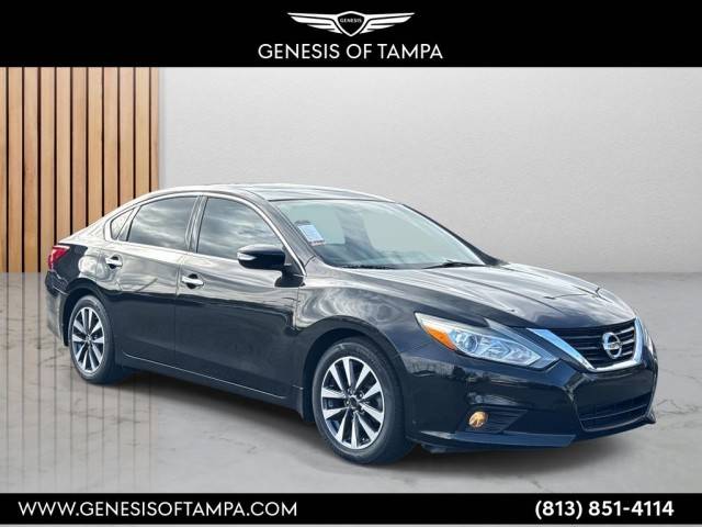 2017 Nissan Altima 2.5 SV FWD photo