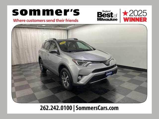 2017 Toyota RAV4 XLE AWD photo