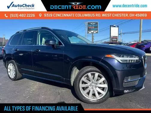 2016 Volvo XC90 T6 Momentum AWD photo