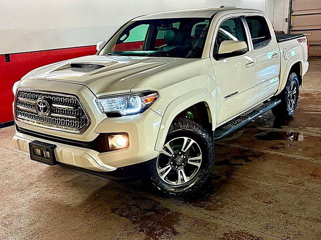 2016 Toyota Tacoma TRD Sport 4WD photo