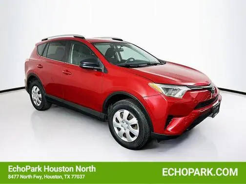 2016 Toyota RAV4 LE FWD photo