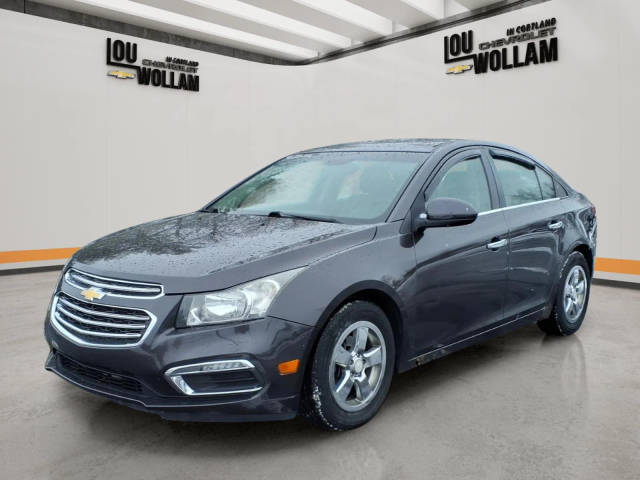 2015 Chevrolet Cruze LT FWD photo