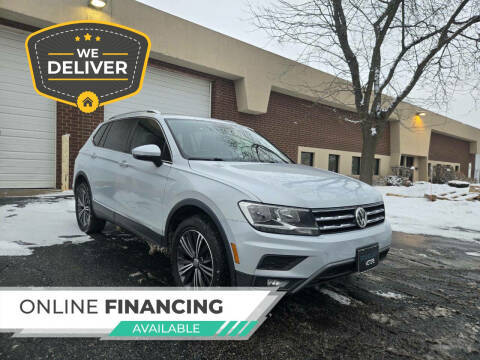 2018 Volkswagen Tiguan SEL FWD photo