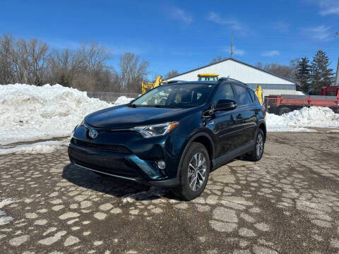 2017 Toyota RAV4 XLE AWD photo
