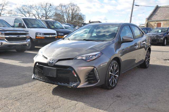 2017 Toyota Corolla LE FWD photo