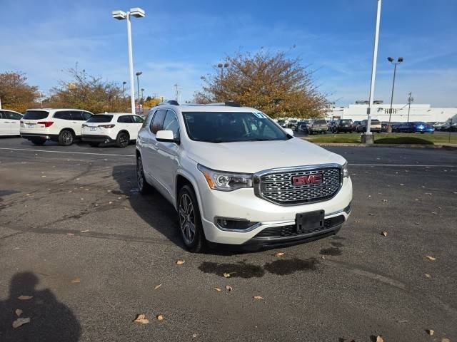 2017 GMC Acadia Denali FWD photo