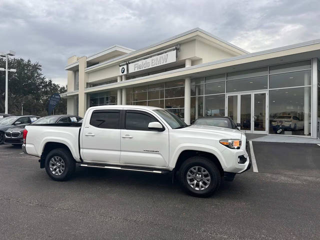 2017 Toyota Tacoma SR5 4WD photo