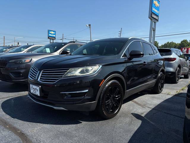 2015 Lincoln MKC FWD photo