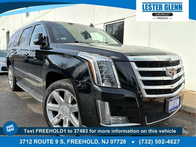 2017 Cadillac Escalade ESV Luxury 4WD photo
