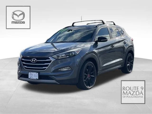 2017 Hyundai Tucson Night AWD photo