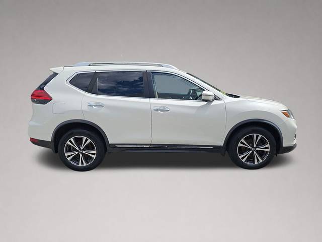 2017 Nissan Rogue SL AWD photo