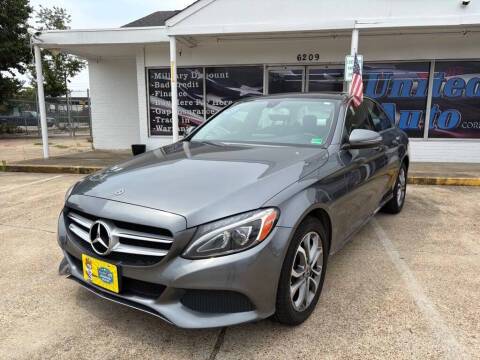 2017 Mercedes-Benz C-Class C 300 AWD photo
