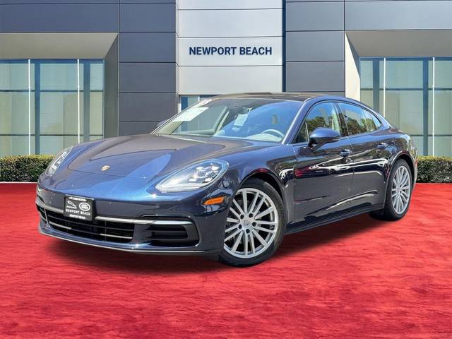 2018 Porsche Panamera 4 AWD photo