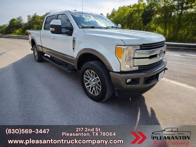 2017 Ford F-250 Super Duty King Ranch 4WD photo