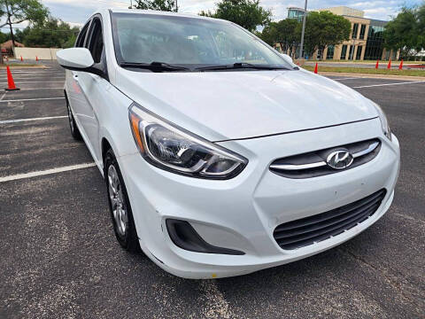 2017 Hyundai Accent SE FWD photo