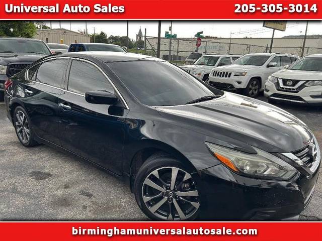 2017 Nissan Altima 2.5 SR FWD photo