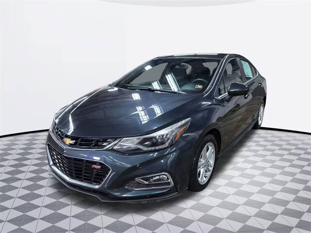 2017 Chevrolet Cruze LT FWD photo