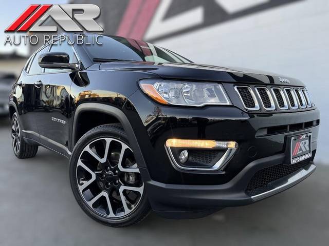 2018 Jeep Compass Limited FWD photo