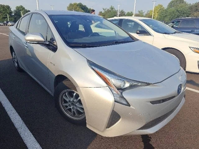 2017 Toyota Prius Two FWD photo