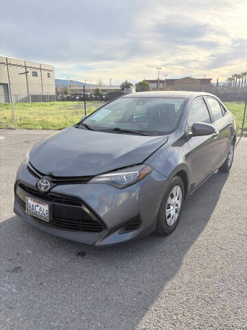 2017 Toyota Corolla L FWD photo