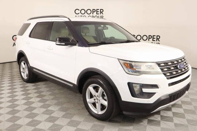 2016 Ford Explorer XLT 4WD photo