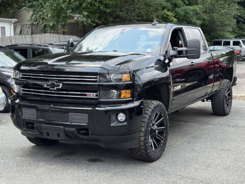 2017 Chevrolet Silverado 2500HD LT 4WD photo